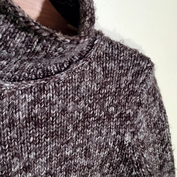 COS Turtleneck Marled Sweater - Picture 3 of 8